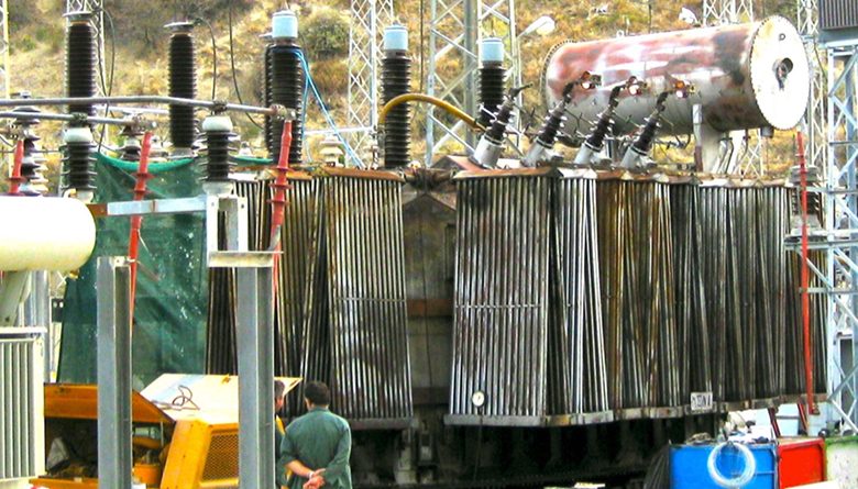 Pengujian Keamanan & Risiko yang Mempengaruhi Pengoperasian Terminasi Kabel HV, Bushing & Arrester