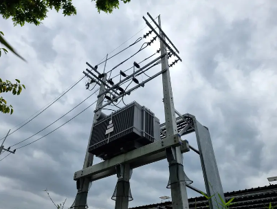 Perlindungan Penuaan dan Peningkatan Keandalan Bahan Sealing Arester Surge Di Bawah Suhu Tinggi, Lingkungan High-Humidity dan Yang Kuat